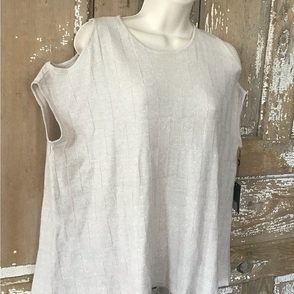 NWT $539 Barbara Mills Studio crop cold shoulder cashmere linen top one size - Picture 2 of 10